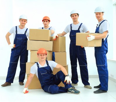 Organized moving process with protective handling of household items