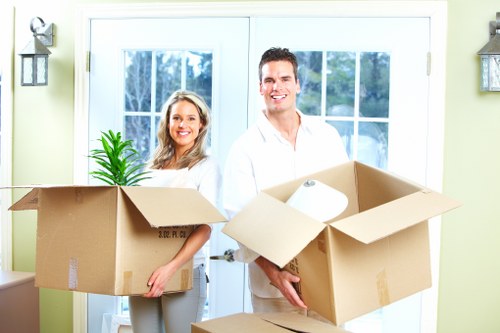 Moving day preparation checklist for removals in Westbrompton