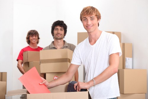 Unpacking service helping a Westbrompton home settle in faster